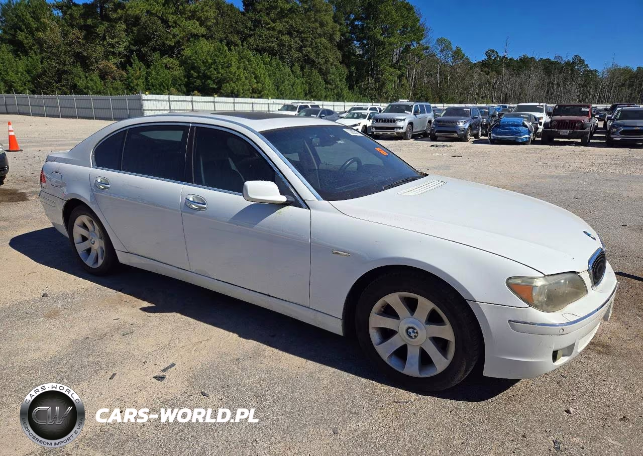 2007 BMW 750 VIN:WBAHN83587DT72101 - 4