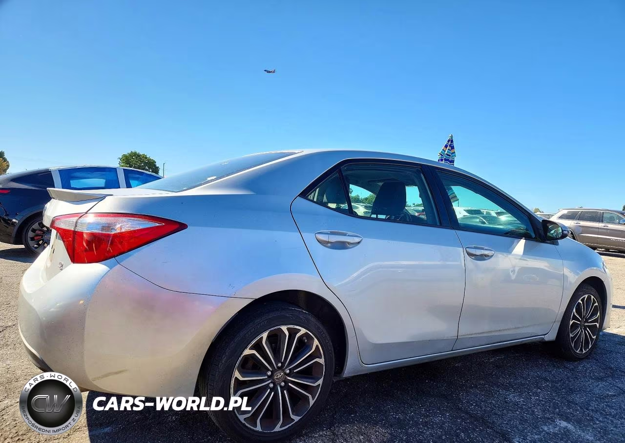 2016 Toyota Corolla S Plus VIN:5YFBURHE7GP518561 - 3
