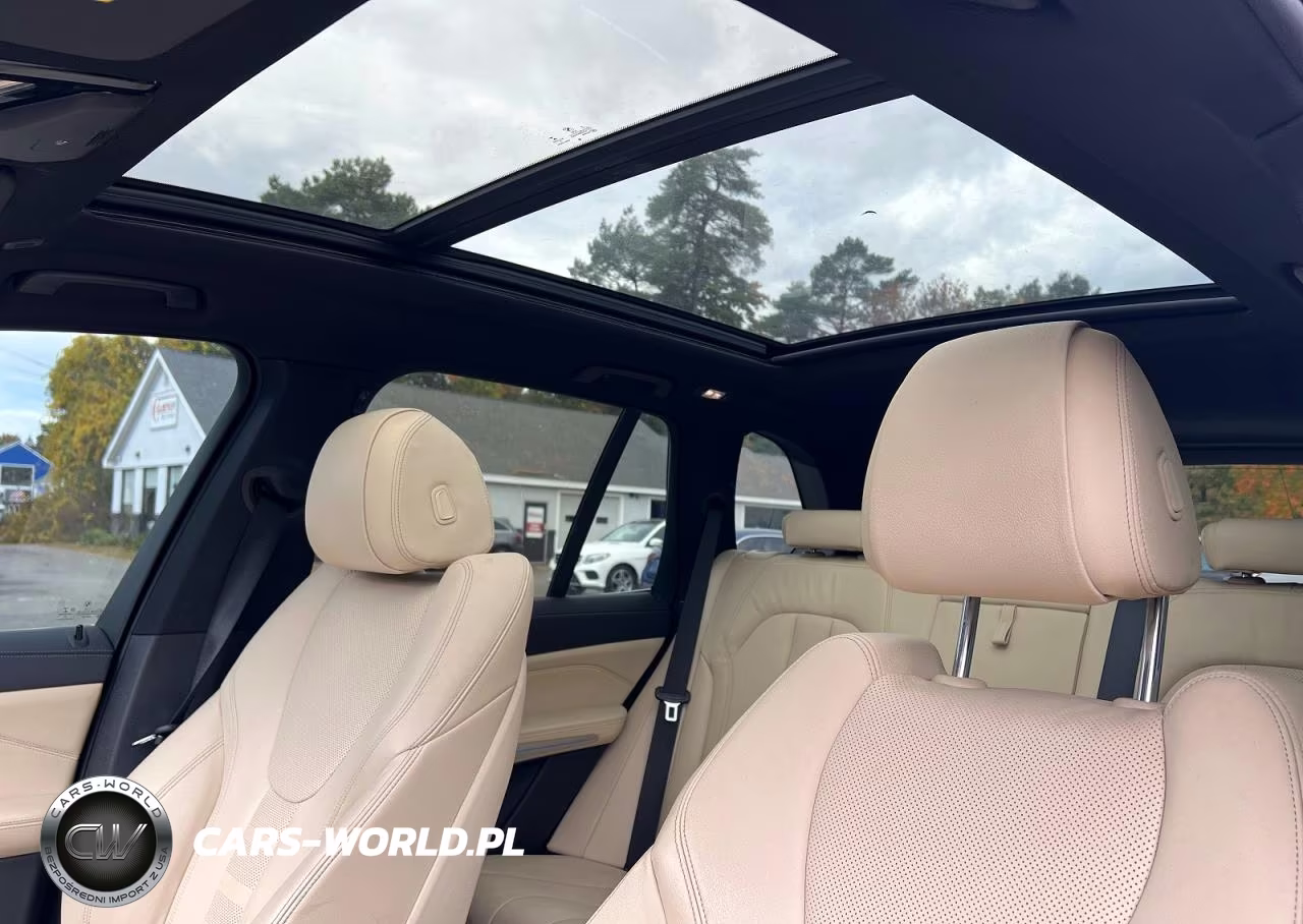 2021 BMW X5 xDrive45E VIN:5UXTA6C00M9E52431 - 9