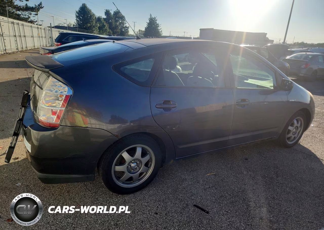 2007 Toyota Prius Touring VIN:JTDKB20U473229467 - 3