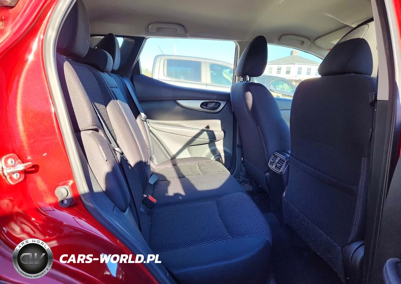 2021 Nissan Rogue Sport S VIN:JN1BJ1AW5MW438517 - 11