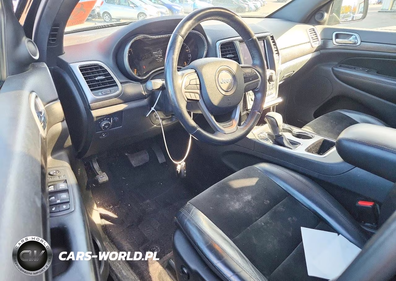 2018 Jeep Grand Cherokee Laredo VIN:1C4RJFAG0JC245299 - 8