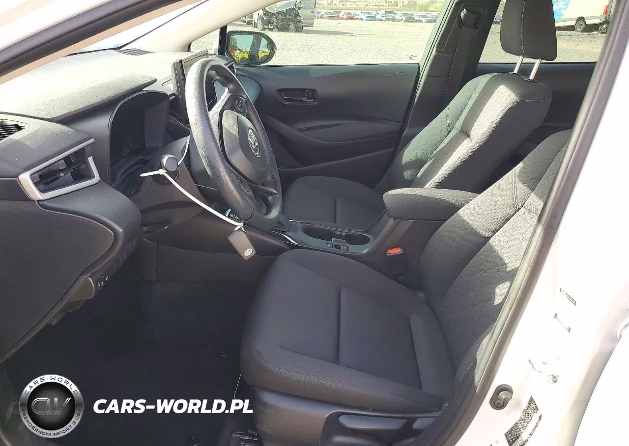 2026 Toyota Corolla Le VIN:5YFB4MDEXTP400068 - 7