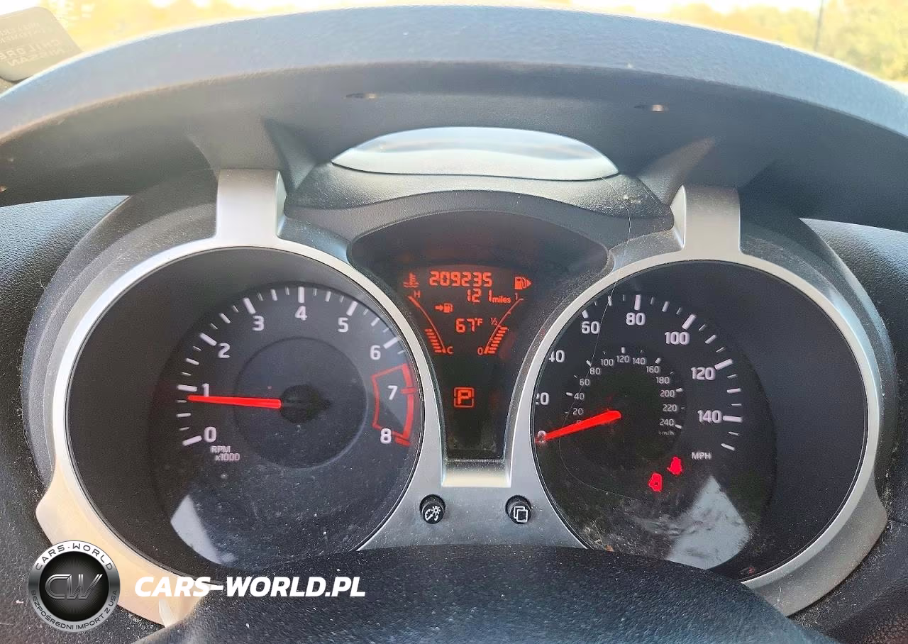 2013 Nissan Juke S VIN:JN8AF5MR7DT204571 - 9