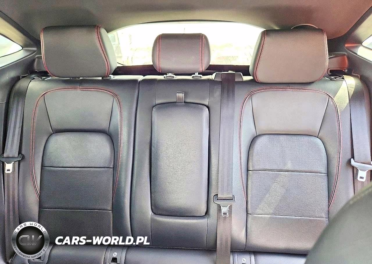 2020 Jaguar E-Pace Checkered Flag VIN:SADF12FX7L1Z87447 - 10