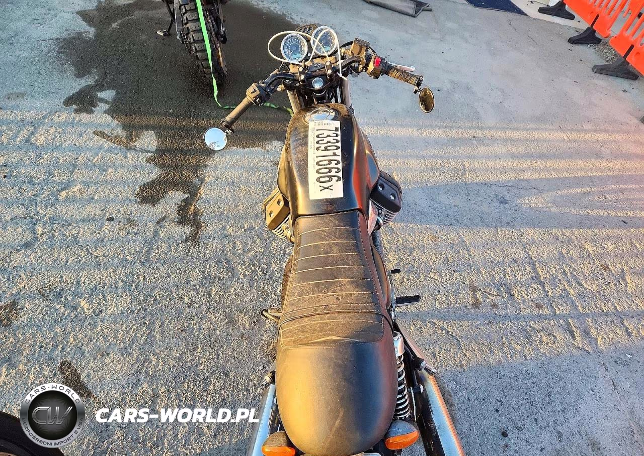 2014 Moto Guzzi V7 Classic VIN:ZGULWUA02EM200103 - 6