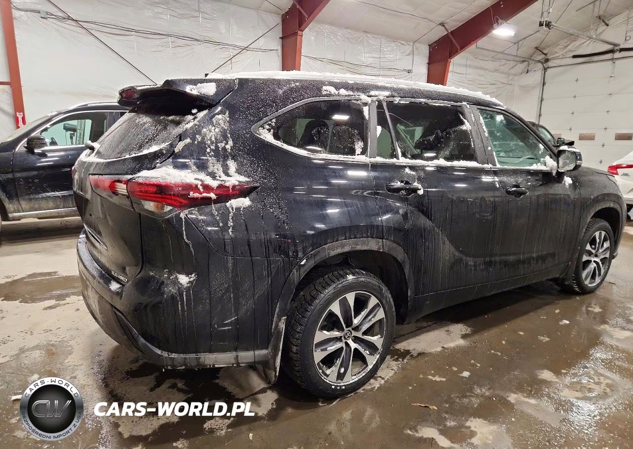 2024 Toyota Highlander Le VIN:5TDKDRBH0RS550555 - 3