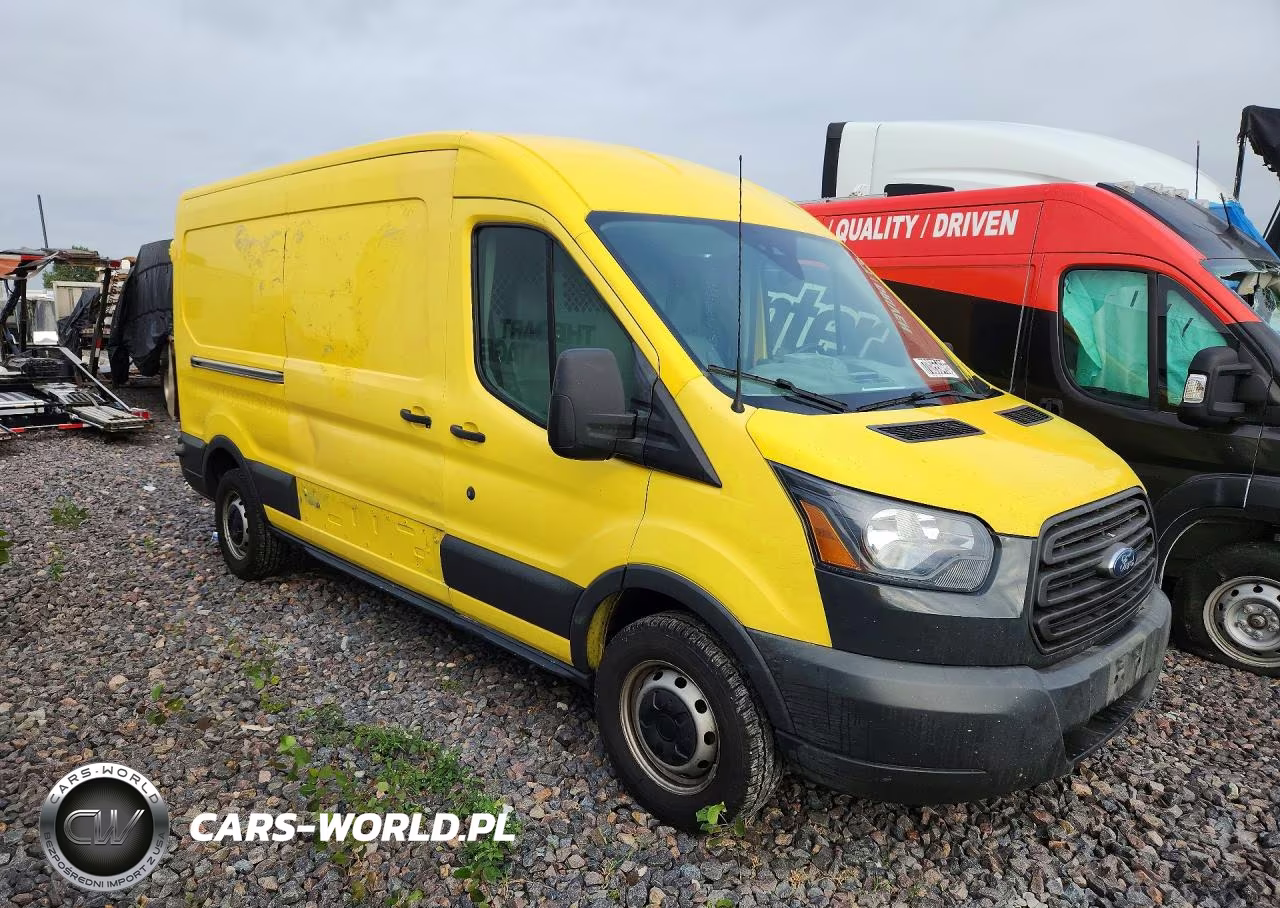 2015 Ford Transit 250 Delivery Van VIN:1FTNR2CM7FKB14161 - 4
