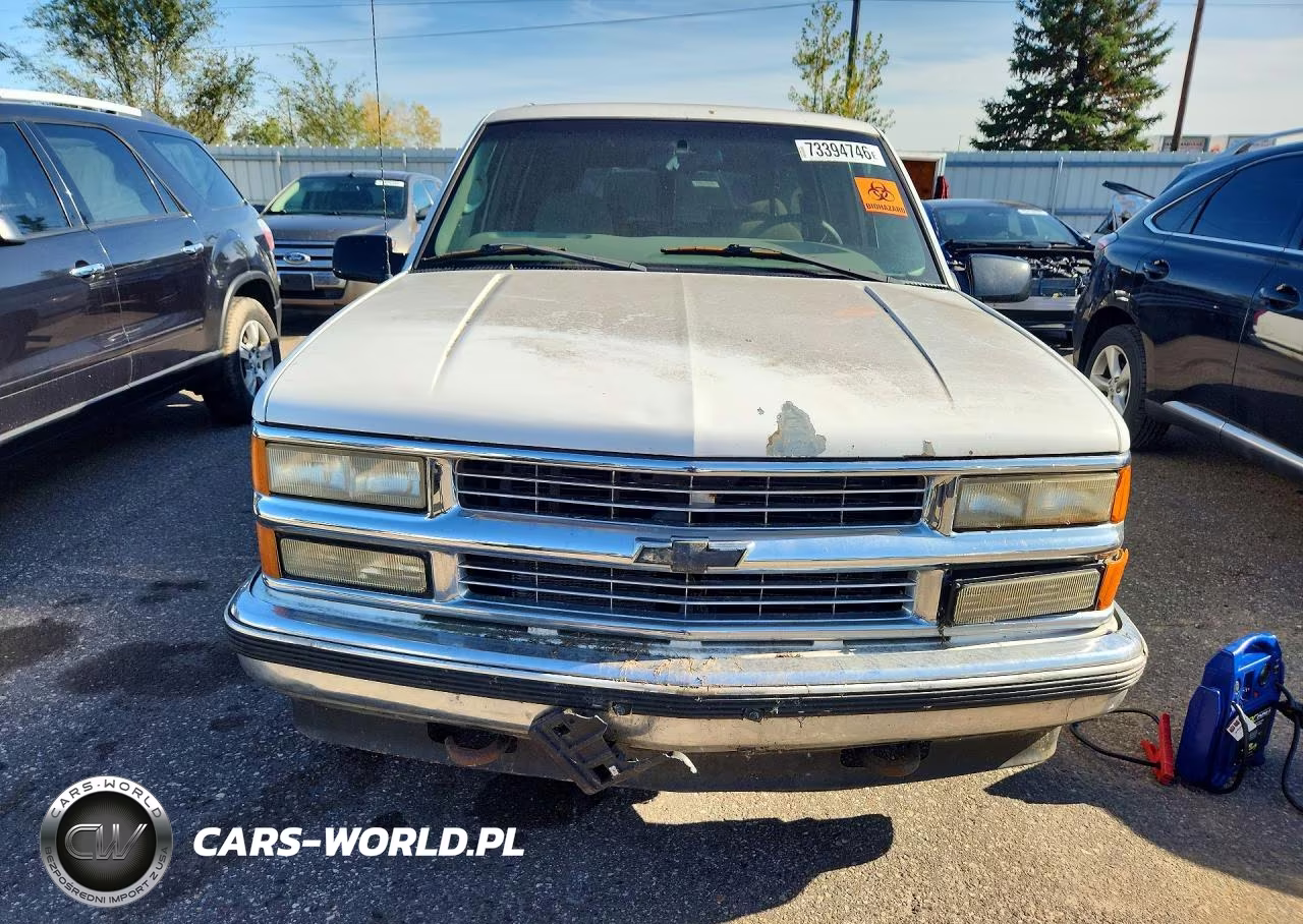 1999 Chevrolet Suburban C1500 VIN:3GNEC16R8XG261267 - 5