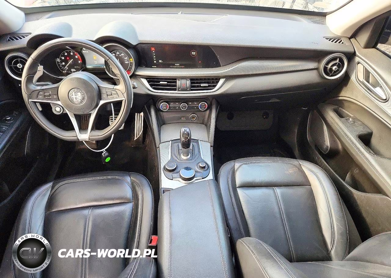 2018 Alfa Romeo Stelvio Sport VIN:ZASFAKPN8J7B64648 - 8