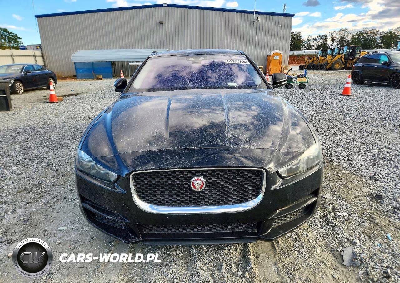 2017 Jaguar Xe Premium VIN:SAJAD4BG6HA962613 - 5