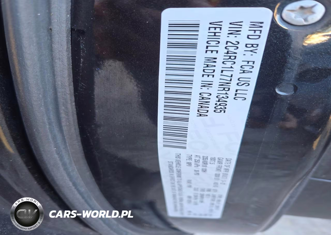 2022 Chrysler Pacifica Hybrid Touring L VIN:2C4RC1L77NR134935 - 13