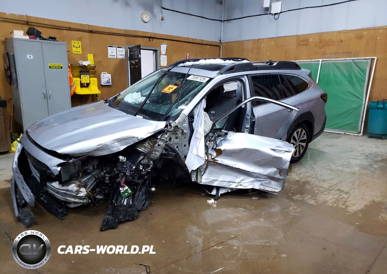 2024 Subaru Outback Premium