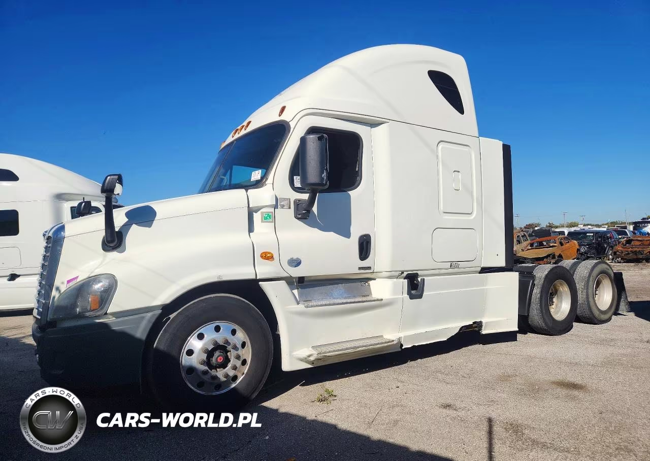 2016 Freightliner Cascadia 125 Semi Truck VIN:3AKJGLD56GSGU5185 - 1