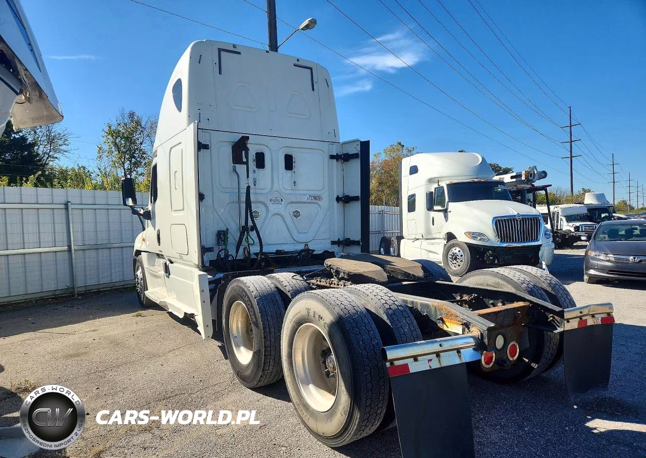 2016 Freightliner Cascadia 125 Semi Truck VIN:3AKJGLD56GSGU5185 - 2