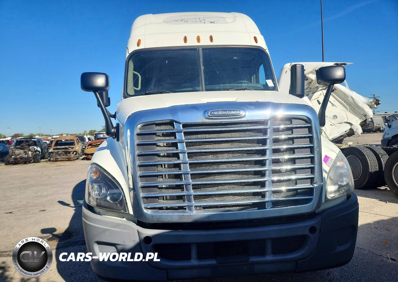 2016 Freightliner Cascadia 125 Semi Truck VIN:3AKJGLD56GSGU5185 - 5