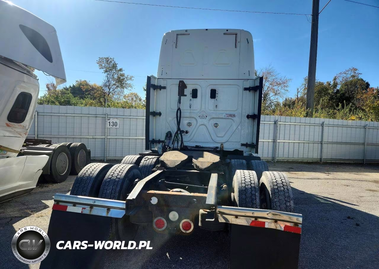 2016 Freightliner Cascadia 125 Semi Truck VIN:3AKJGLD56GSGU5185 - 6