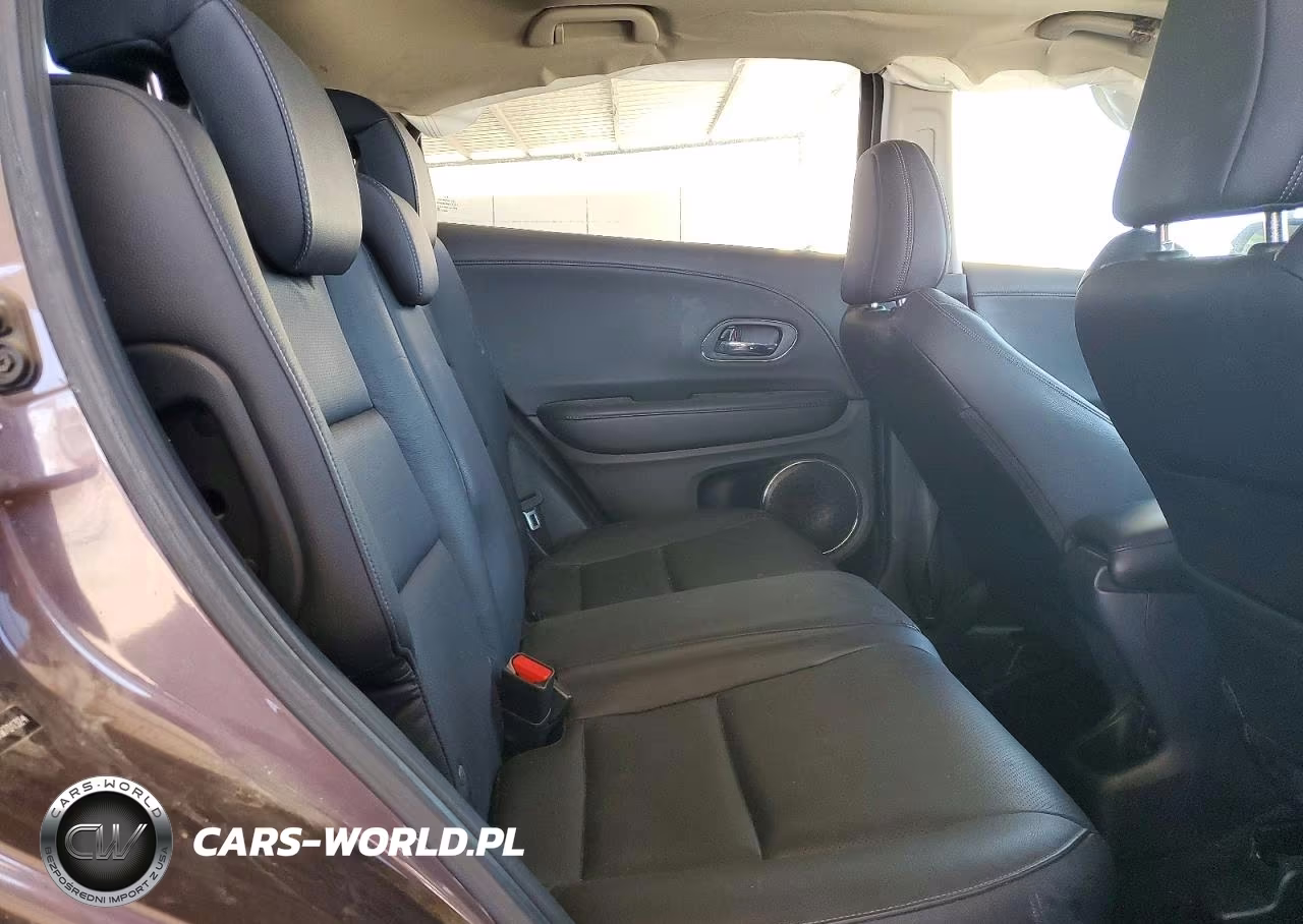 2019 Honda Hr-V Touring VIN:3CZRU6H97KM701324 - 11