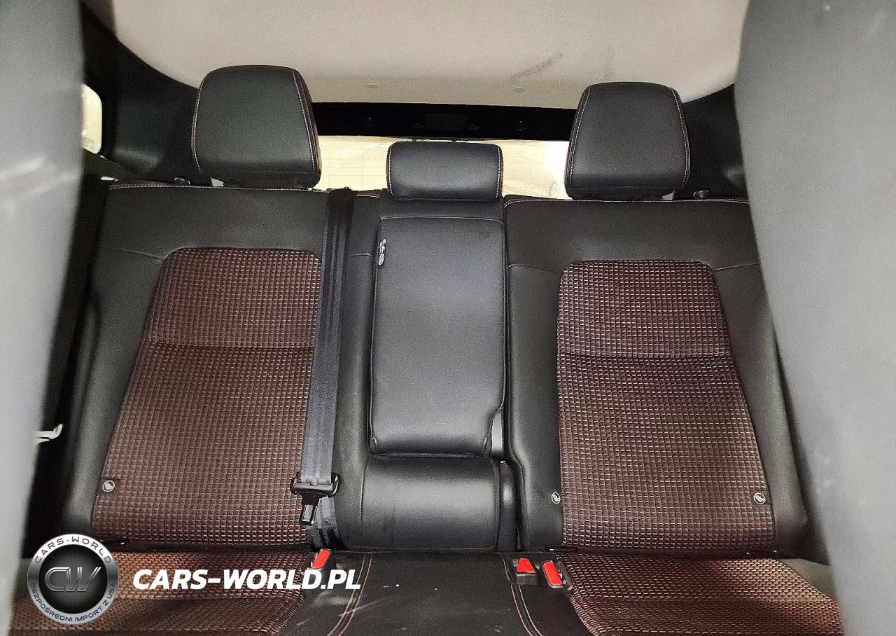 2026 Nissan Kicks Sr VIN:3N8AP6DB7TL398642 - 10