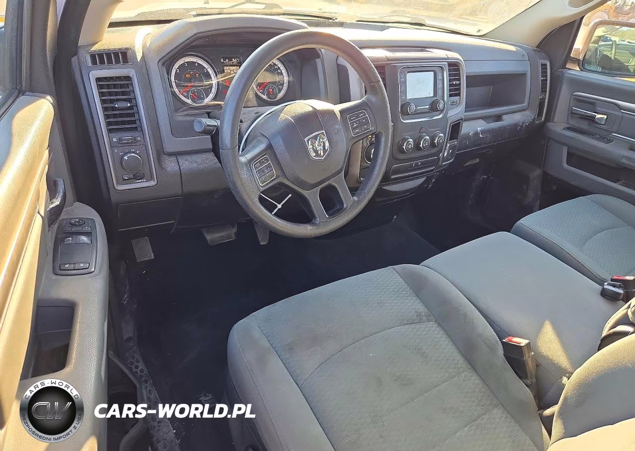 2019 Ram 1500 Classic Tradesman VIN:3C6JR6DT5KG541083 - 8