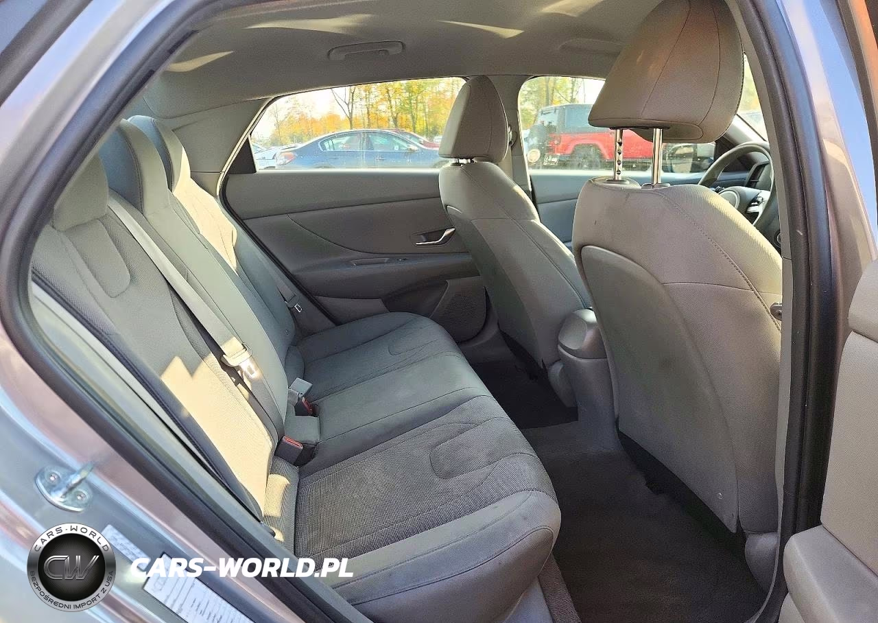 2021 Hyundai Elantra Se VIN:KMHLL4AG2MU200203 - 10