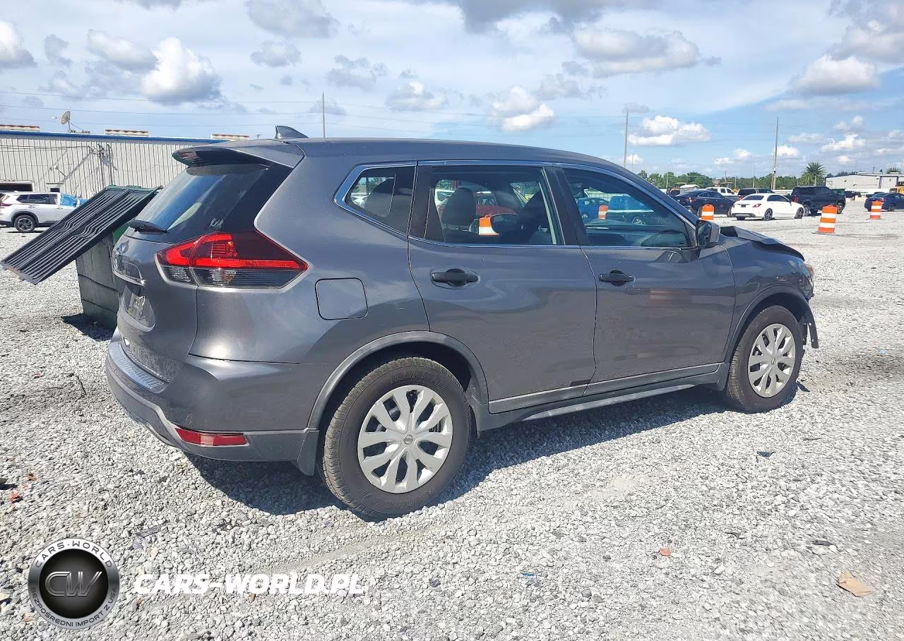 2018 Nissan Rogue S VIN:KNMAT2MT7JP582764 - 3