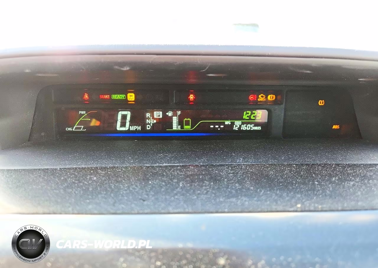 2014 Toyota Prius V Three VIN:JTDZN3EU6EJ002147 - 9