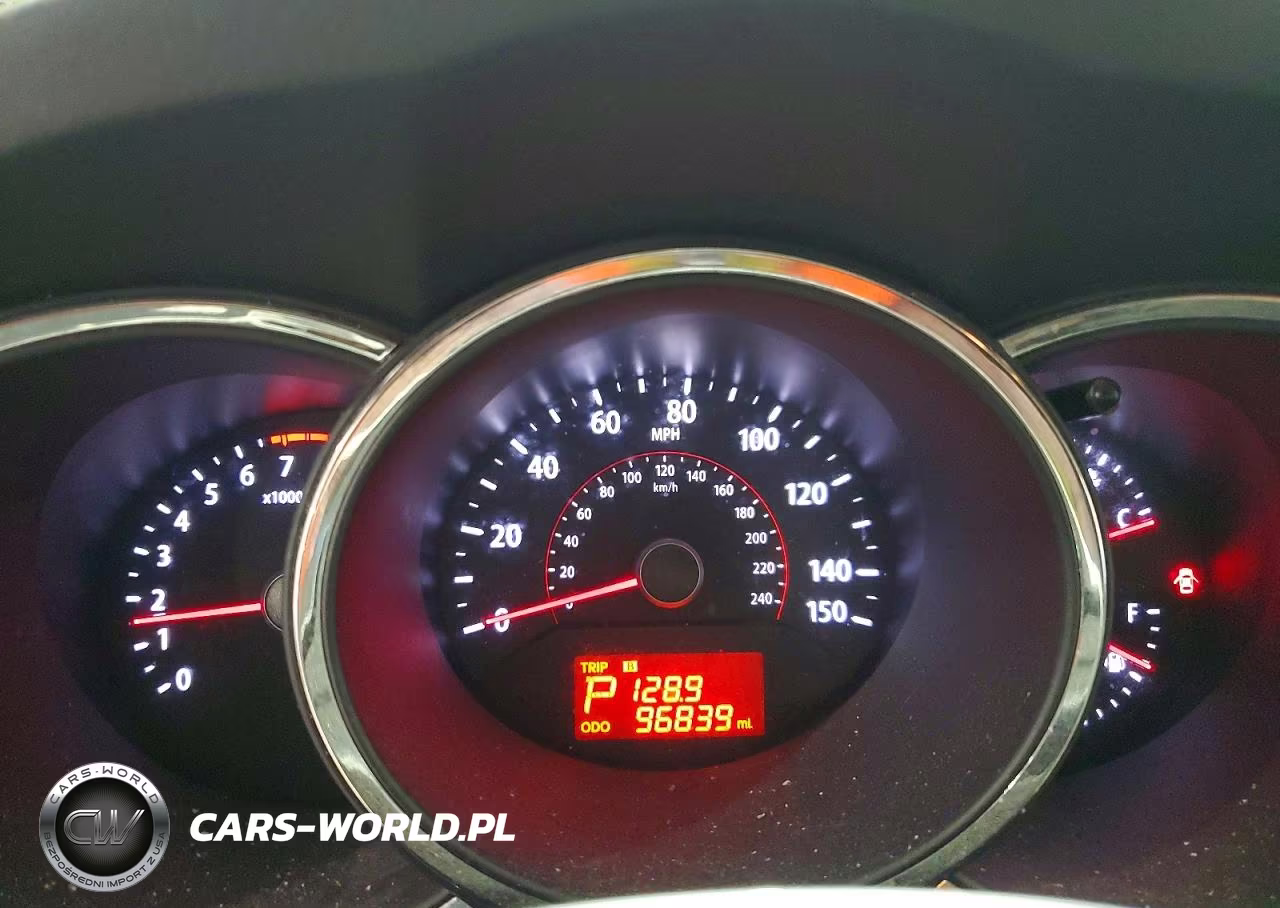 2012 Kia Sorento Lx VIN:5XYKTDA21CG273471 - 9
