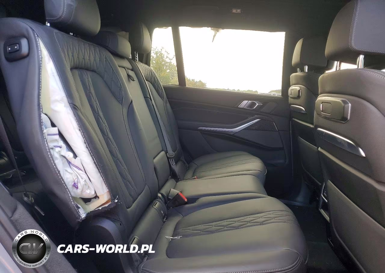 2024 BMW X7 M60I VIN:5UX33EM01R9S92759 - 11