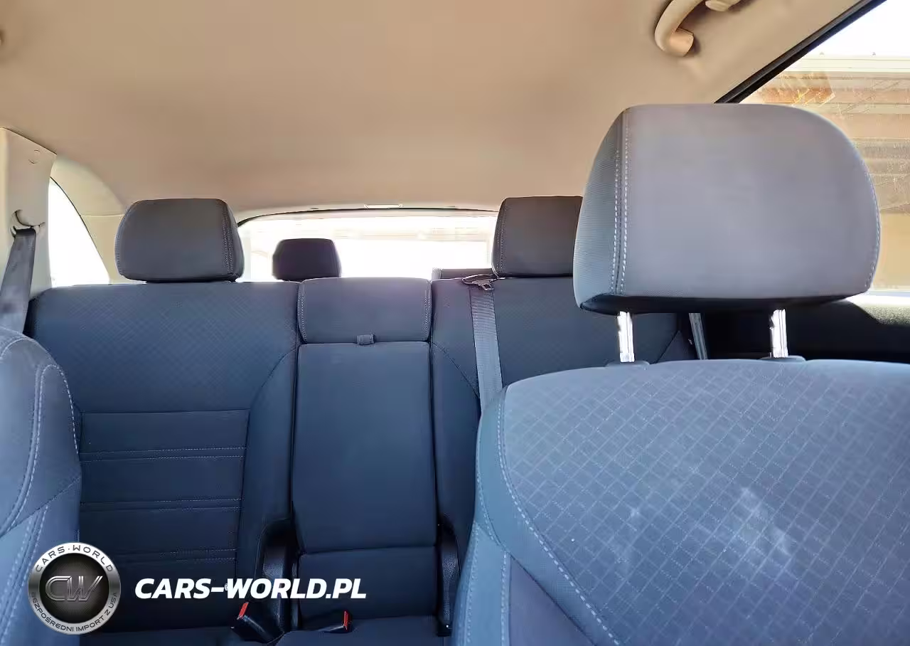 2019 Kia Sorento Lx VIN:5XYPG4A50KG599619 - 10