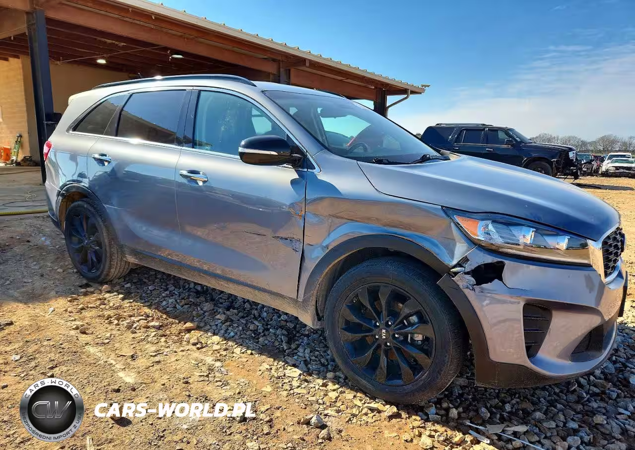 2019 Kia Sorento Lx VIN:5XYPG4A50KG599619 - 4