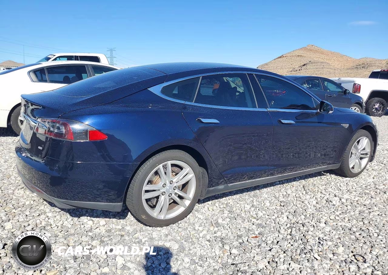 2014 Tesla Model S VIN:5YJSA1S11EFP48055 - 3