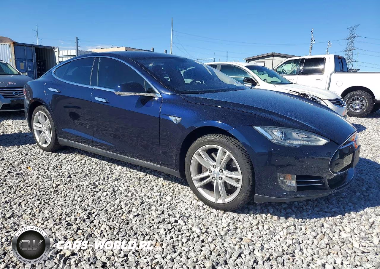 2014 Tesla Model S VIN:5YJSA1S11EFP48055 - 4
