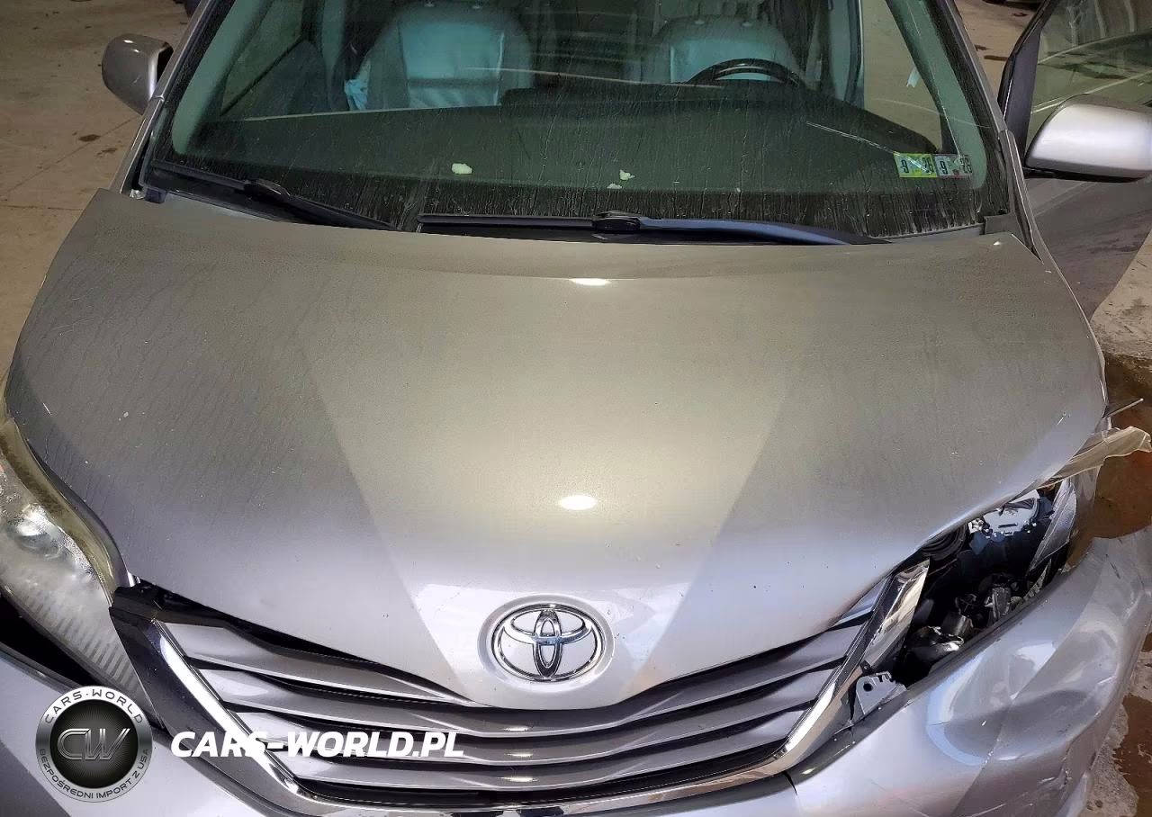 2016 Toyota Sienna Xle 8-Passenger VIN:5TDYK3DCXGS714759 - 12