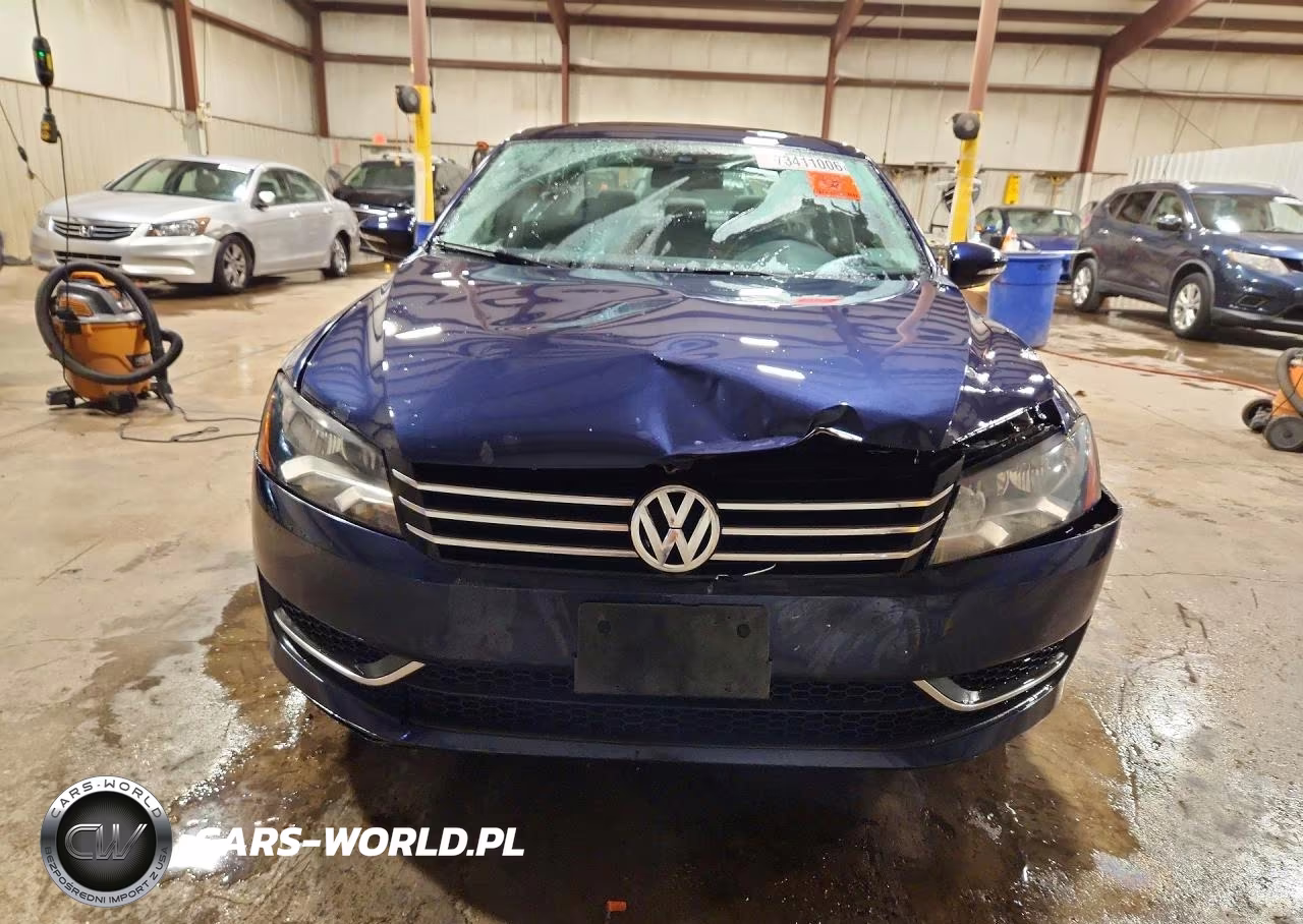 2012 Volkswagen Passat Se VIN:1VWBP7A32CC088183 - 5