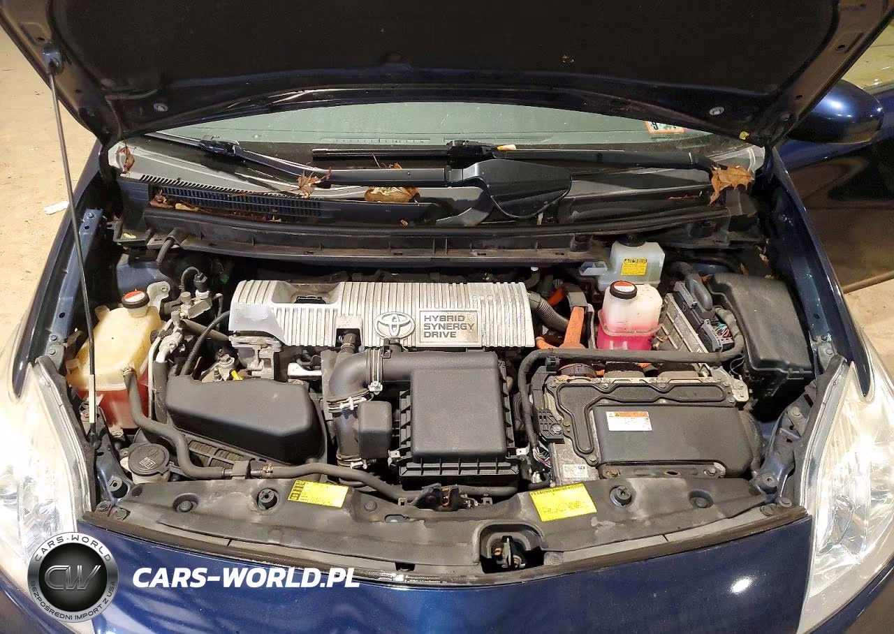 2015 Toyota Prius Two VIN:JTDKN3DU7F0406004 - 11