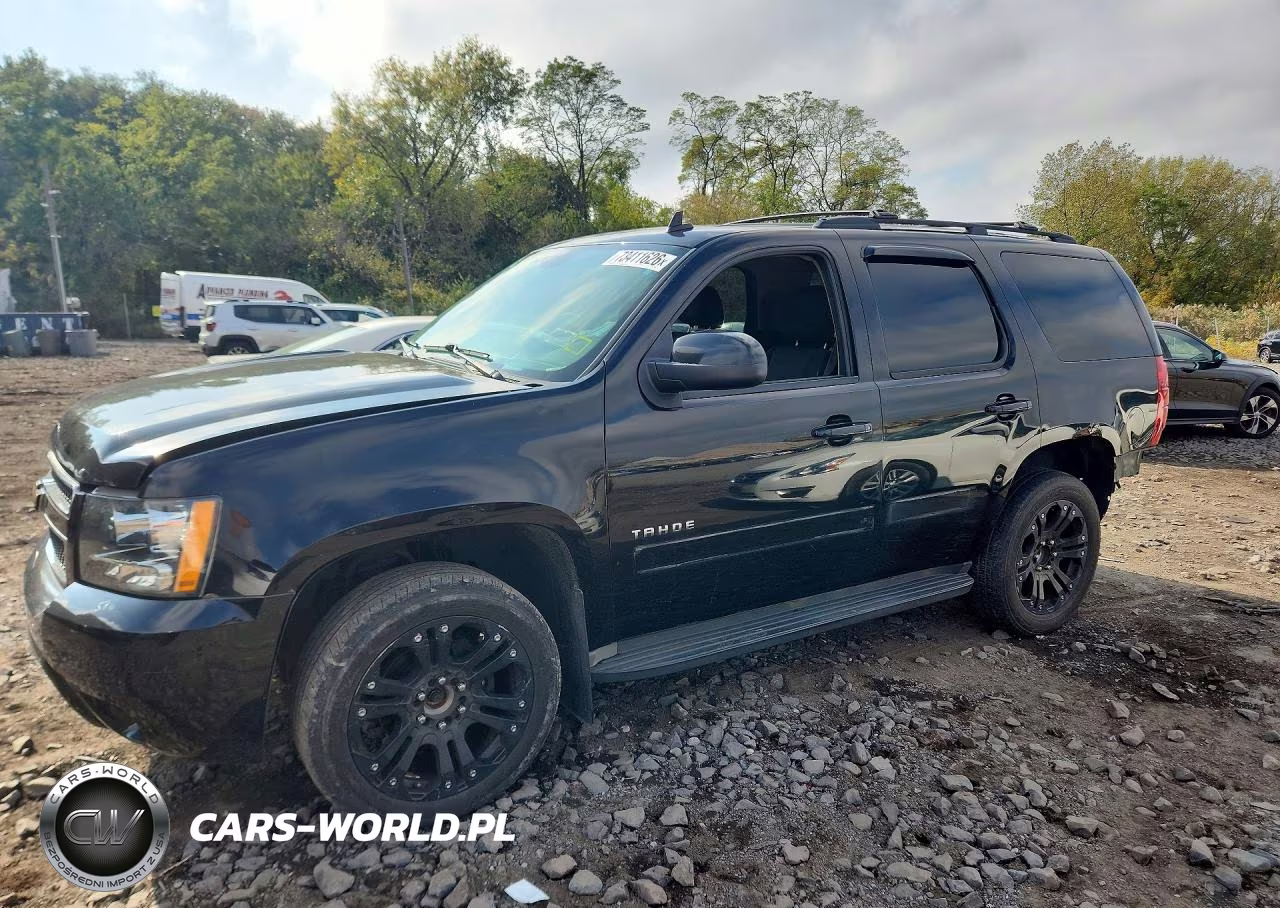 2011 Chevrolet Tahoe K1500 Ls – zdjęcie 1 z 13