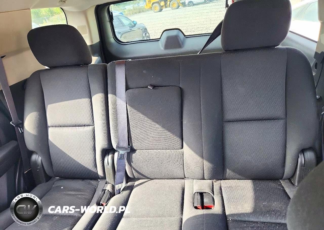 2011 Chevrolet Tahoe K1500 Ls VIN:1GNSKAE08BR232207 - 10
