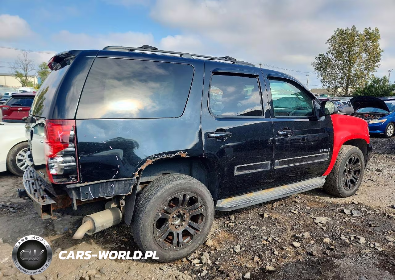 2011 Chevrolet Tahoe K1500 Ls VIN:1GNSKAE08BR232207 - 3