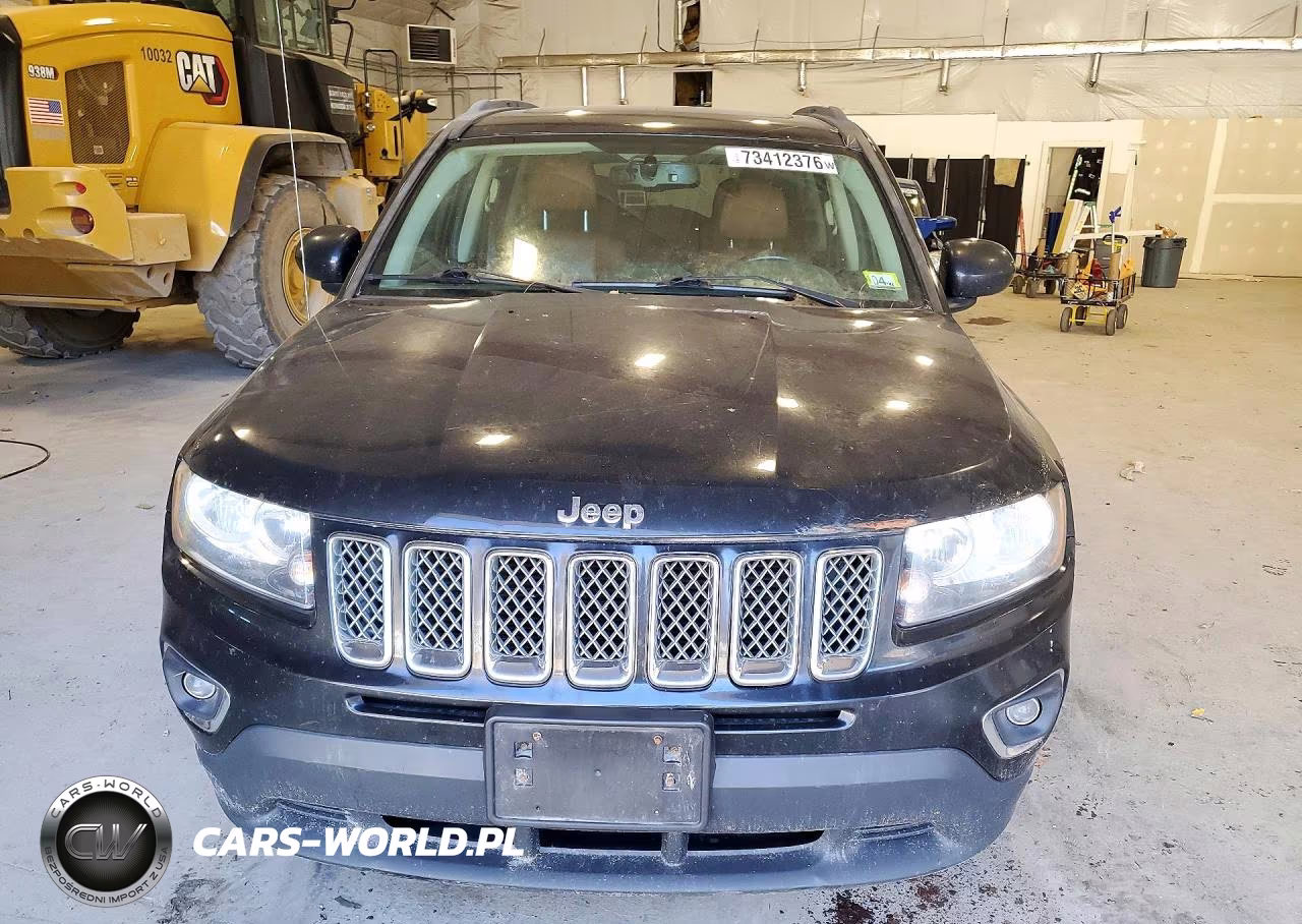 2016 Jeep Compass Latitude VIN:1C4NJDEB8GD706916 - 5