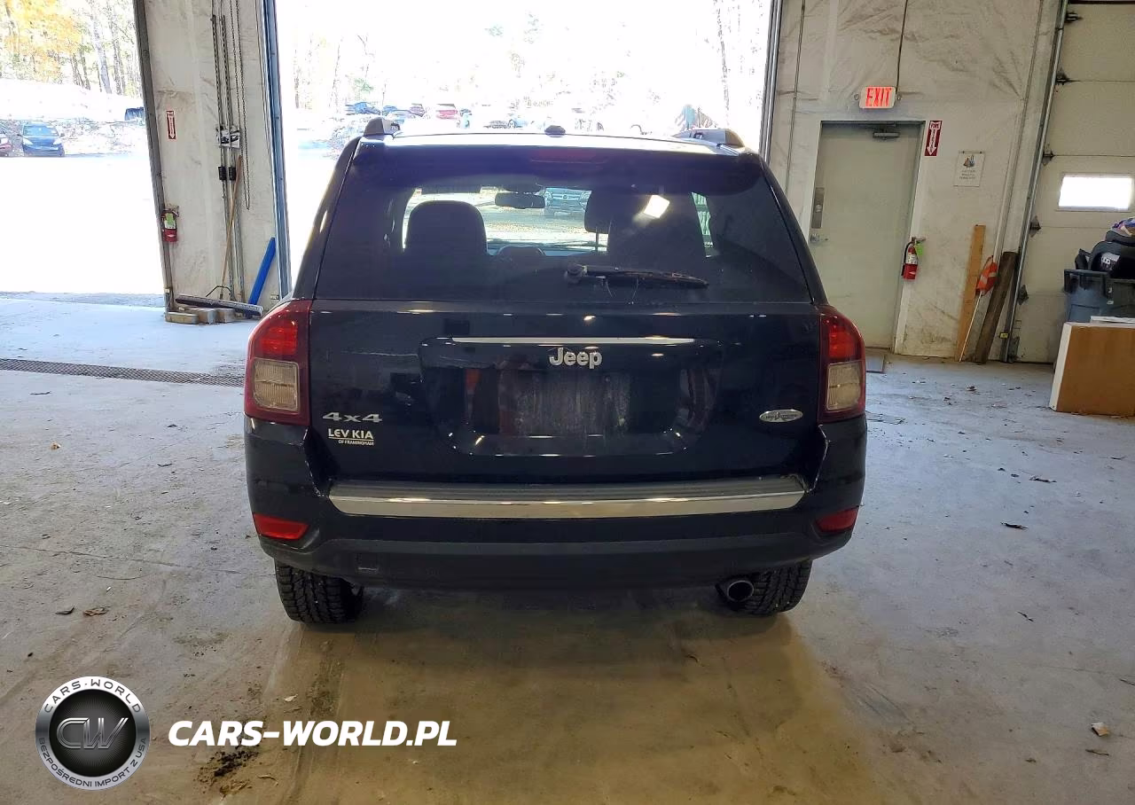 2016 Jeep Compass Latitude VIN:1C4NJDEB8GD706916 - 6