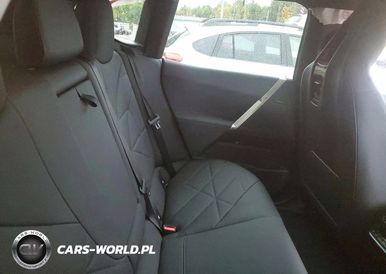 2024 BMW Ix xDrive50 VIN:WB523CF04RCN18368 - 10