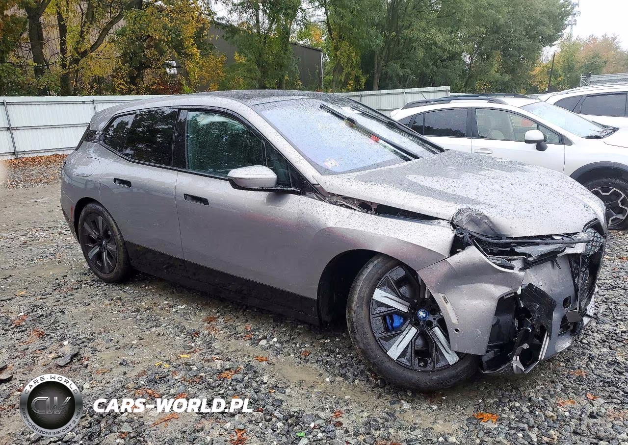 2024 BMW Ix xDrive50 VIN:WB523CF04RCN18368 - 4