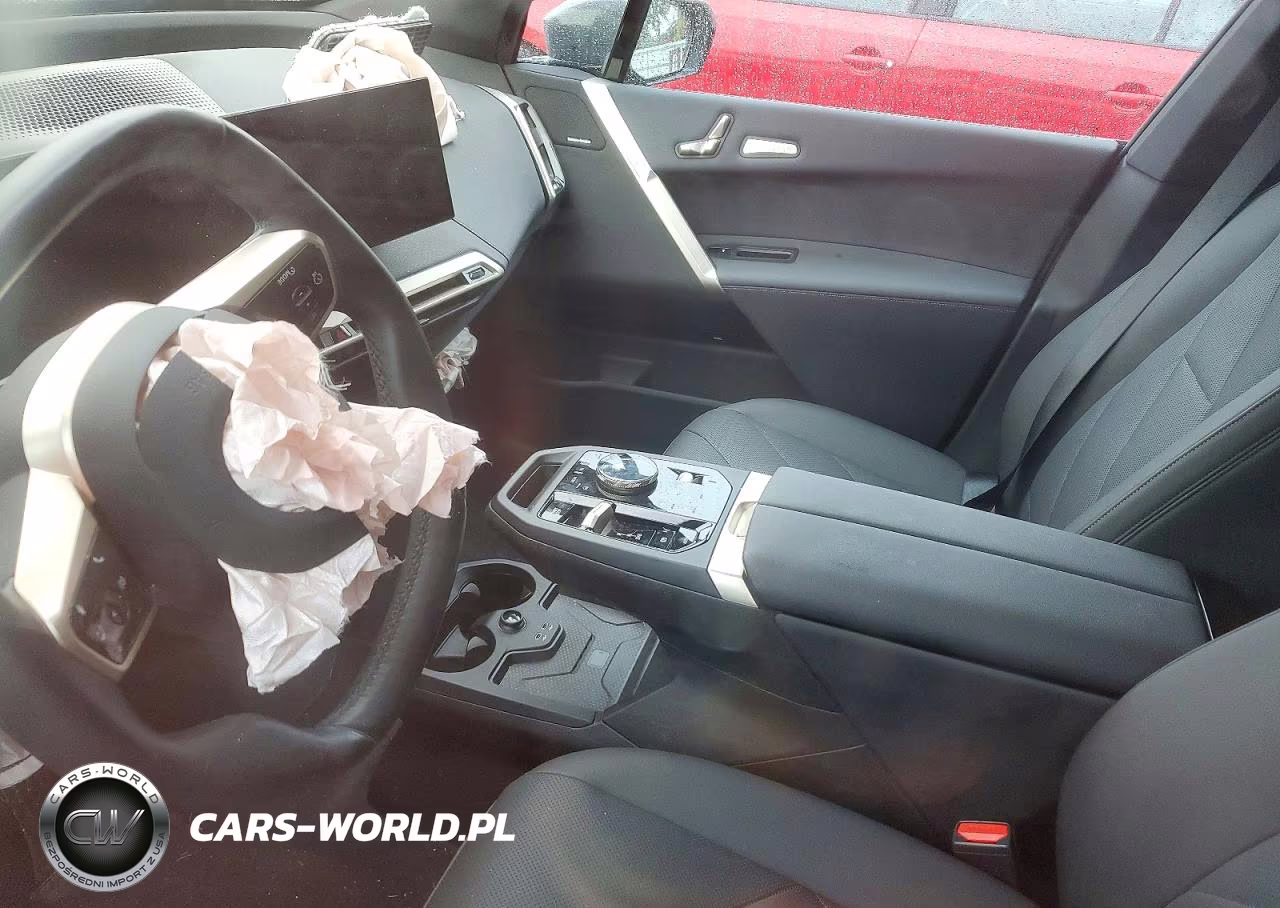 2024 BMW Ix xDrive50 VIN:WB523CF04RCN18368 - 8