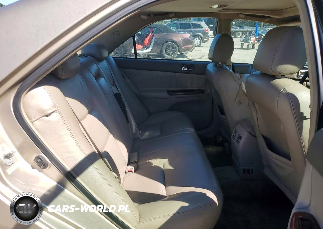 2003 Toyota Camry Xle V6 VIN:4T1BF30K13U553713 - 10