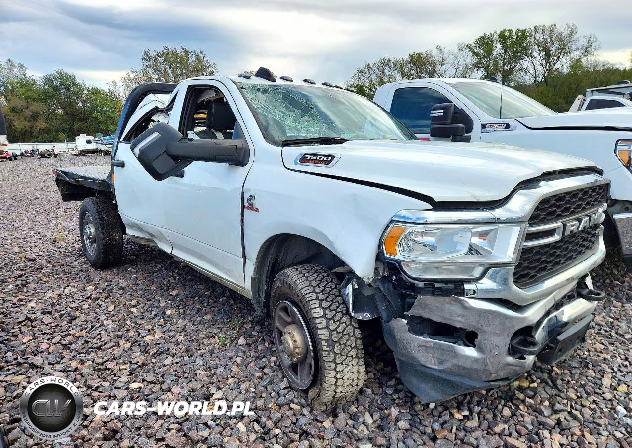 2024 Ram 3500 Tradesman VIN:3C63R3CL5RG225041 - 4