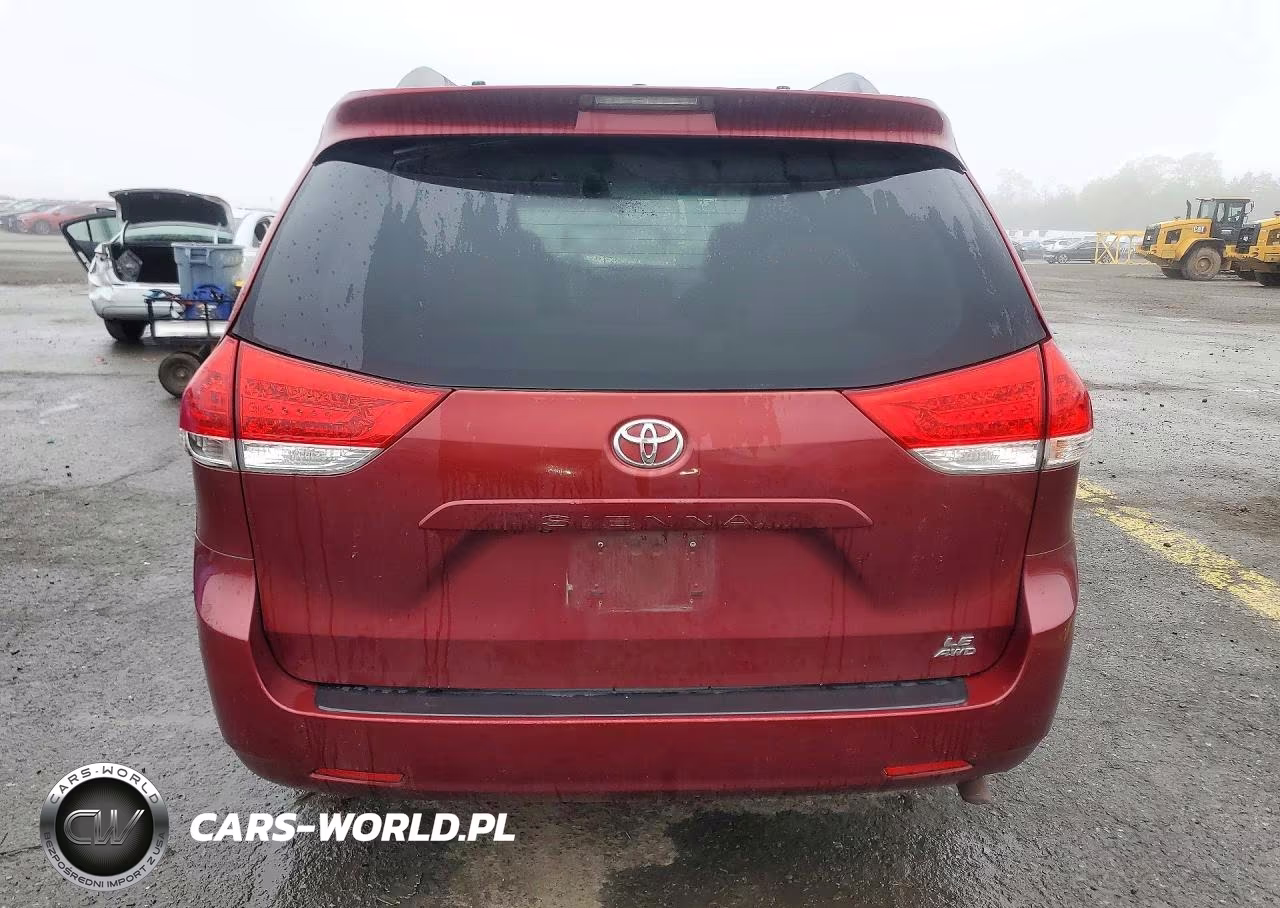 2011 Toyota Sienna Le VIN:5TDJK3DC0BS027073 - 6
