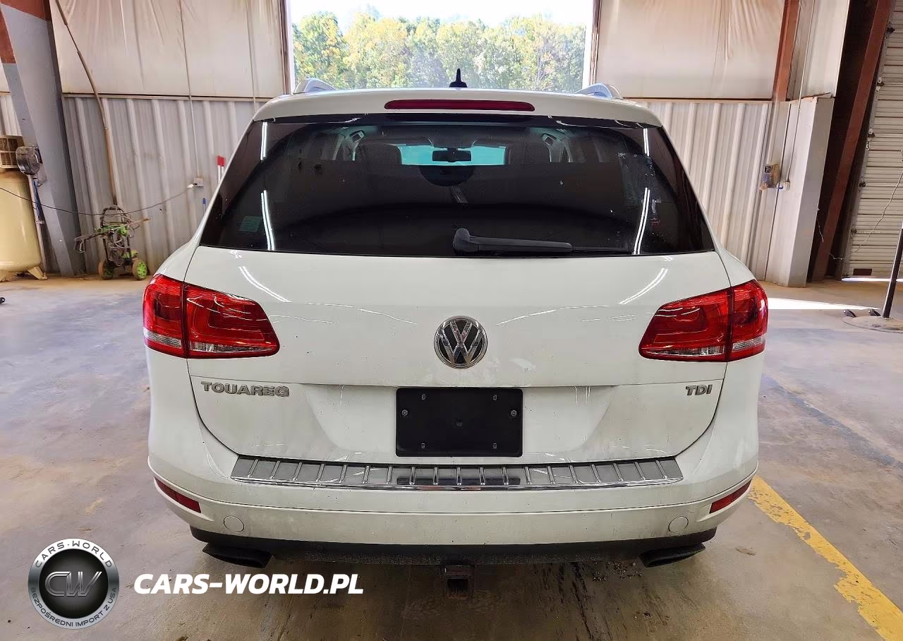 2014 Volkswagen Touareg V6 Tdi VIN:WVGEP9BPXED010286 - 6