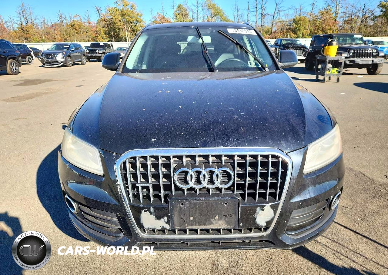 2014 Audi Q5 Premium Plus VIN:WA1LFAFP4EA011858 - 5