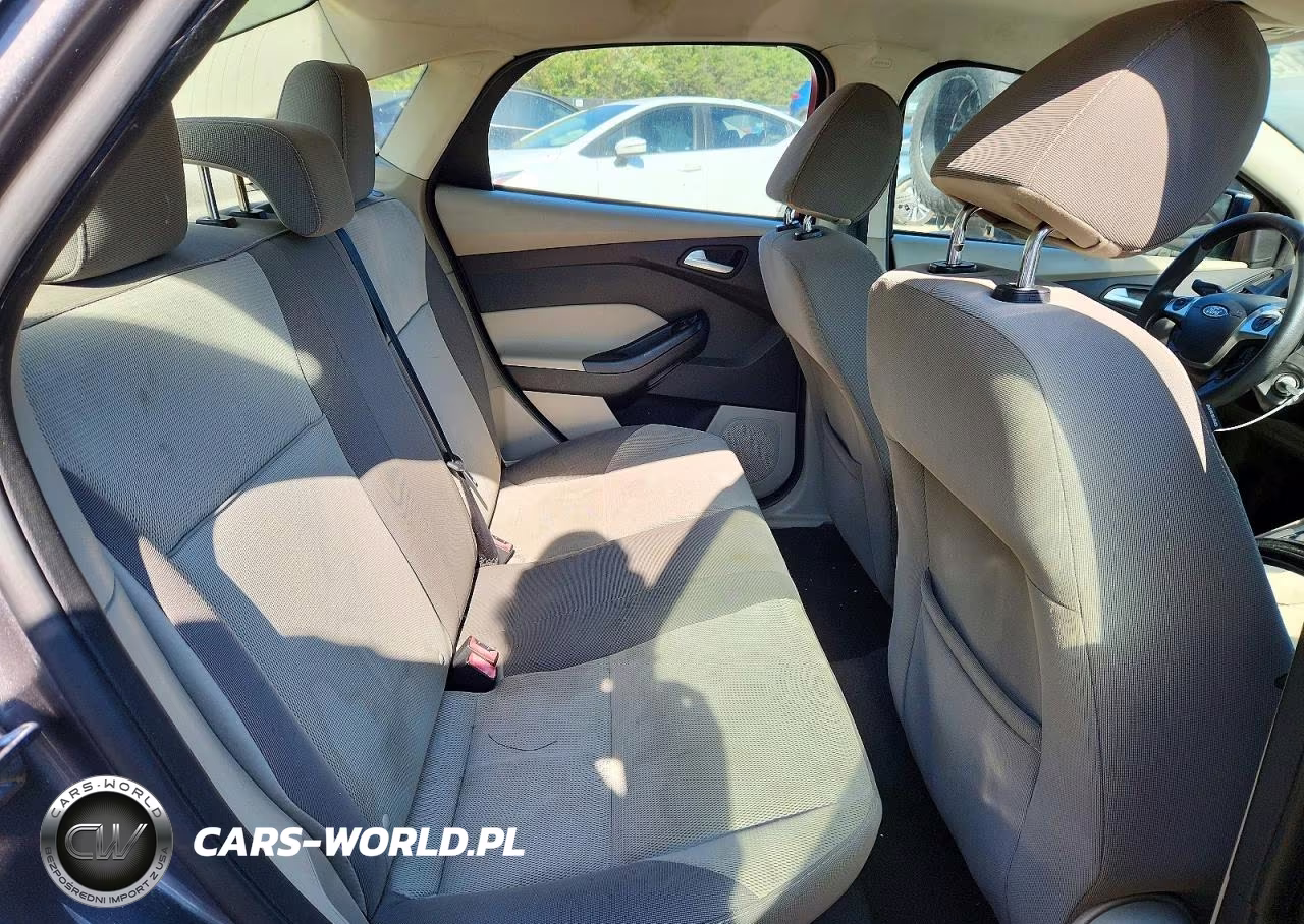 2013 Ford Focus Se VIN:1FADP3F25DL270200 - 10